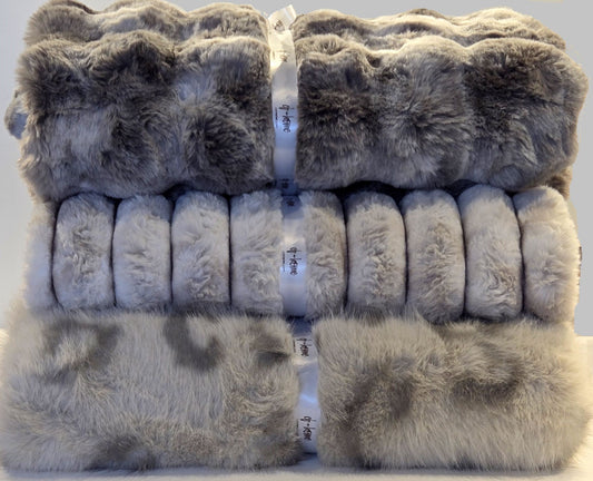 michael amini faux fur throw