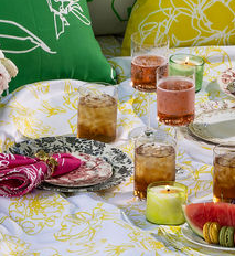 summer setting: artful style